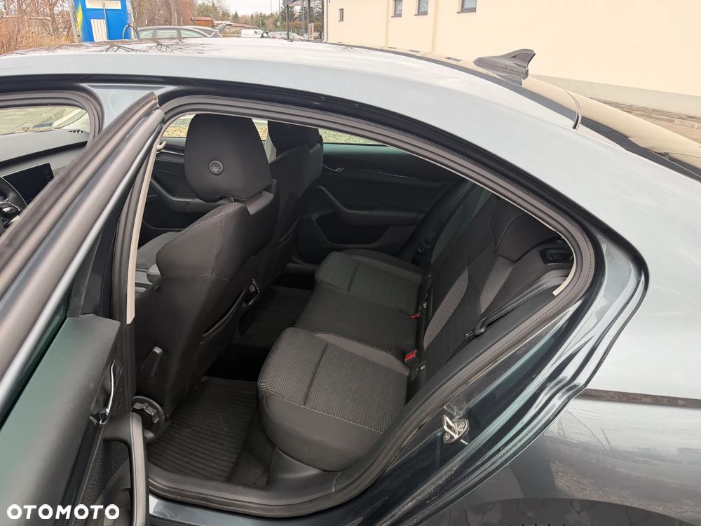 Skoda Octavia 1.5 TSI ACT Ambition - 16