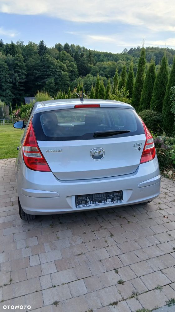 Hyundai i30 1.4 Edition Plus - 10