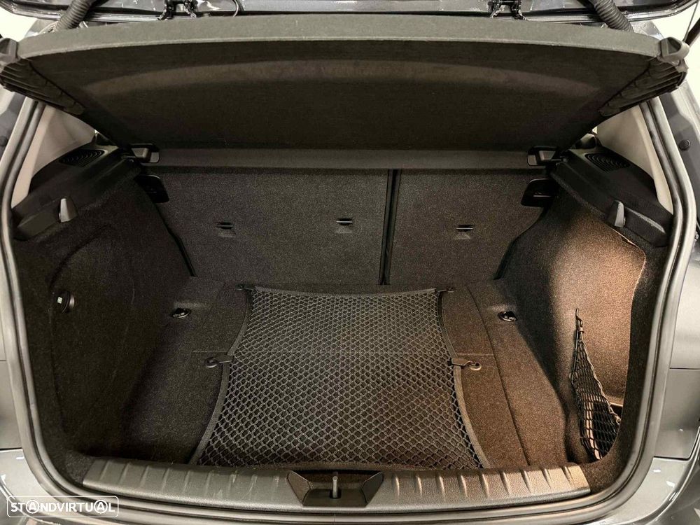 BMW 116 d Line Sport - 24