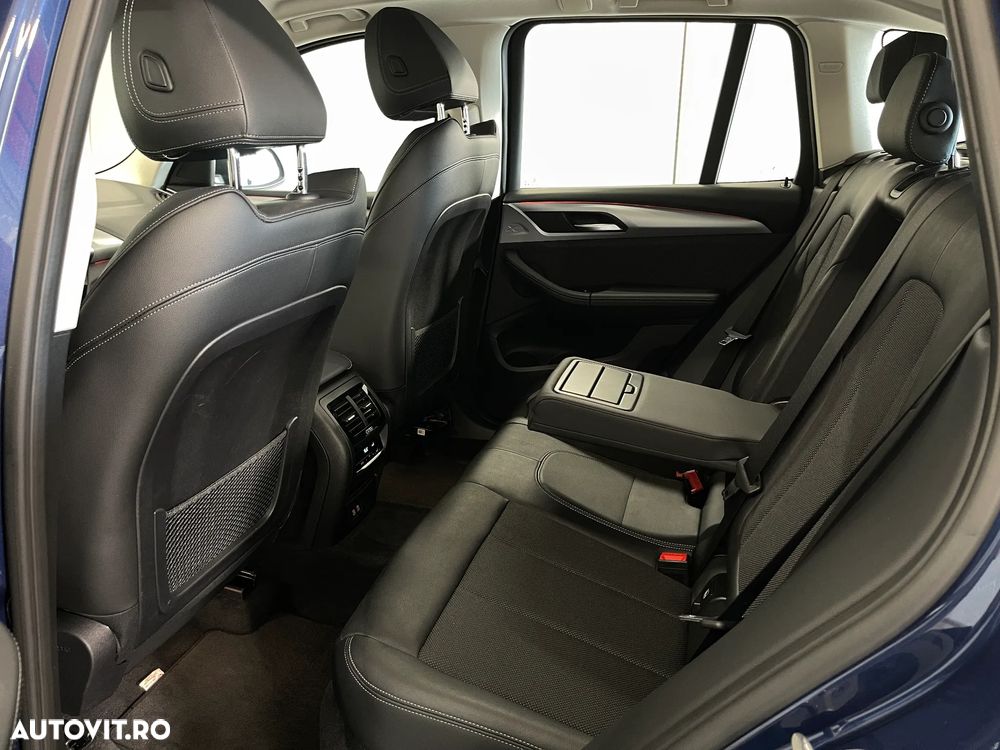 BMW X3 xDrive20i Aut. xLine - 13