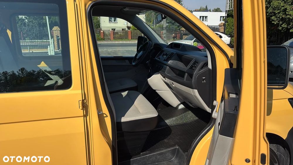 Volkswagen Transporter T6 - 20