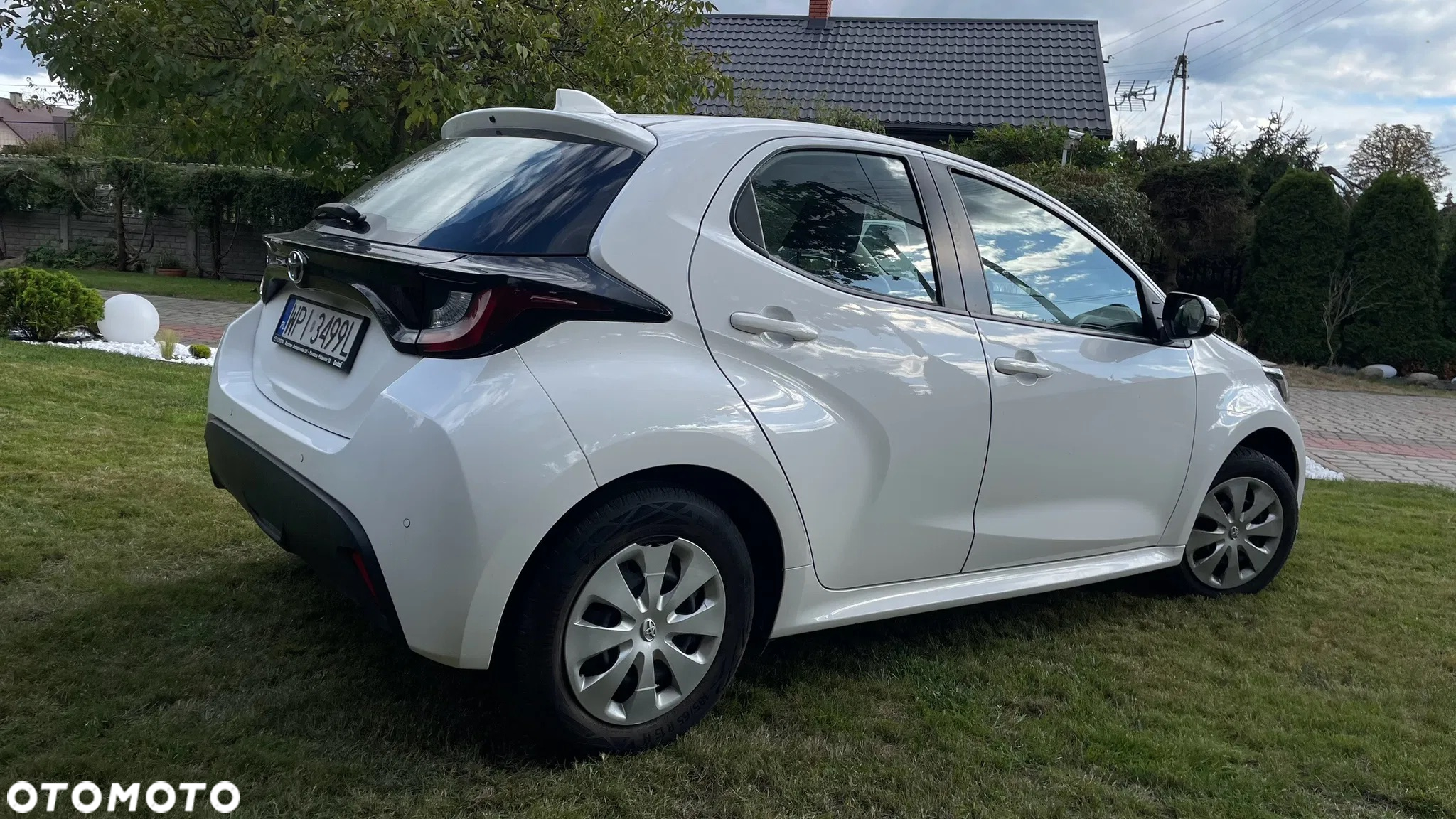 Toyota Yaris 1.0 Active - 5