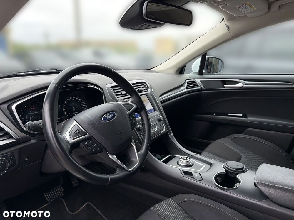 Ford Mondeo - 11