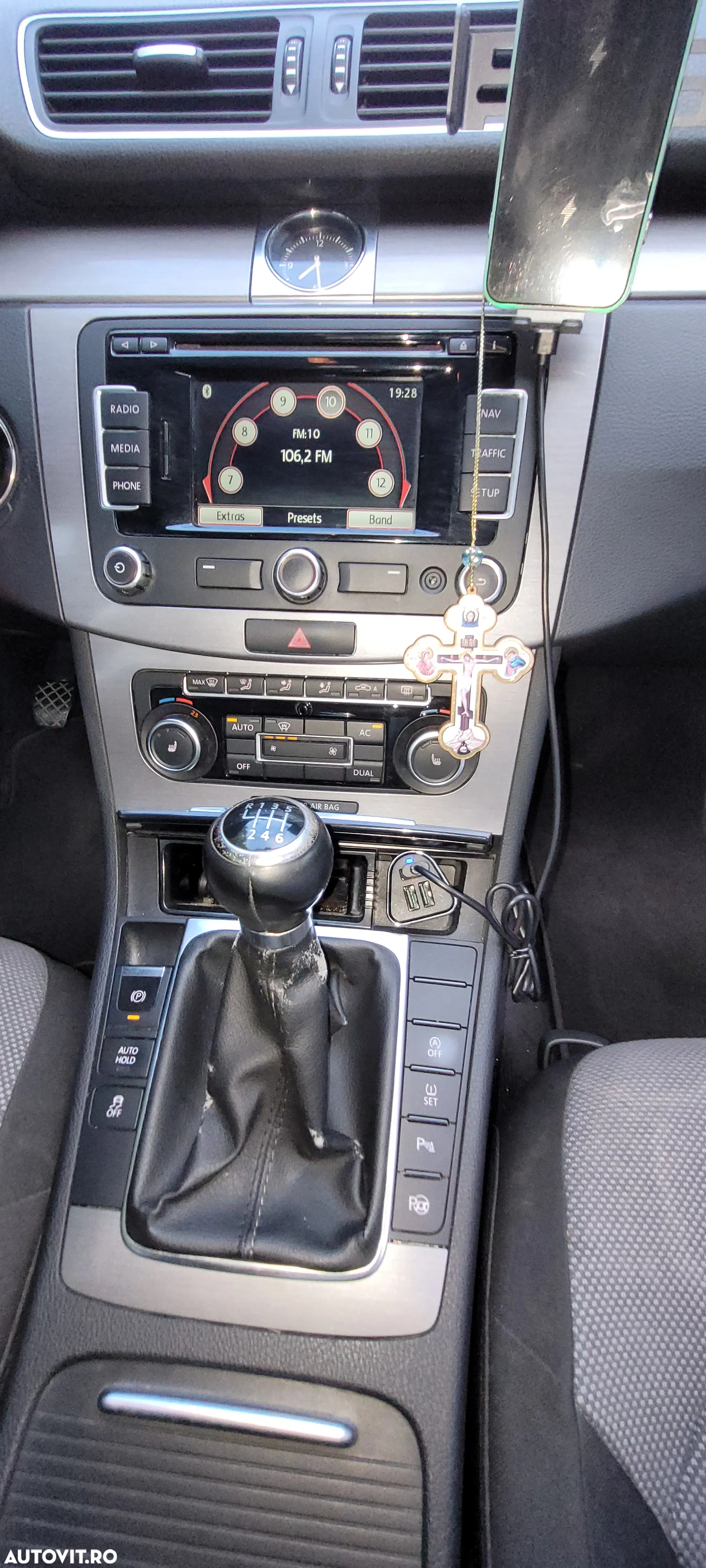 Volkswagen Passat Variant 1.6 TDI BlueMotion Technology Comfortline - 22