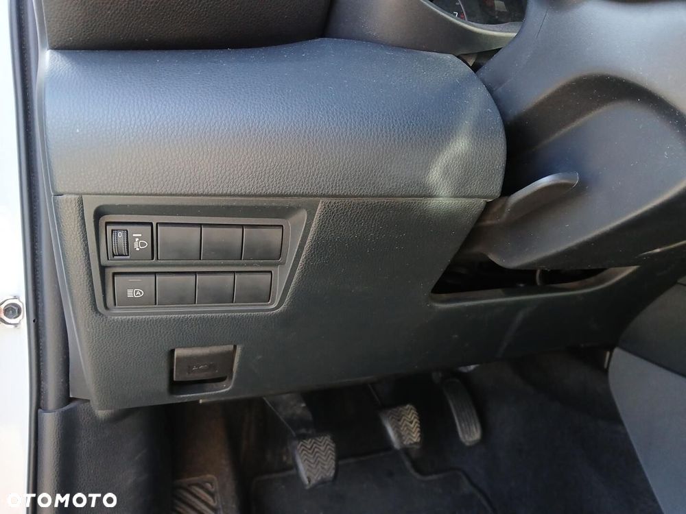 Toyota Yaris - 22