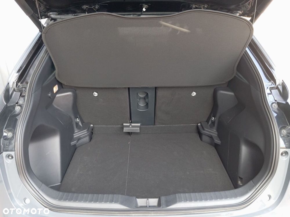 Toyota Yaris Cross Hybrid 1.5 GR Sport - 23