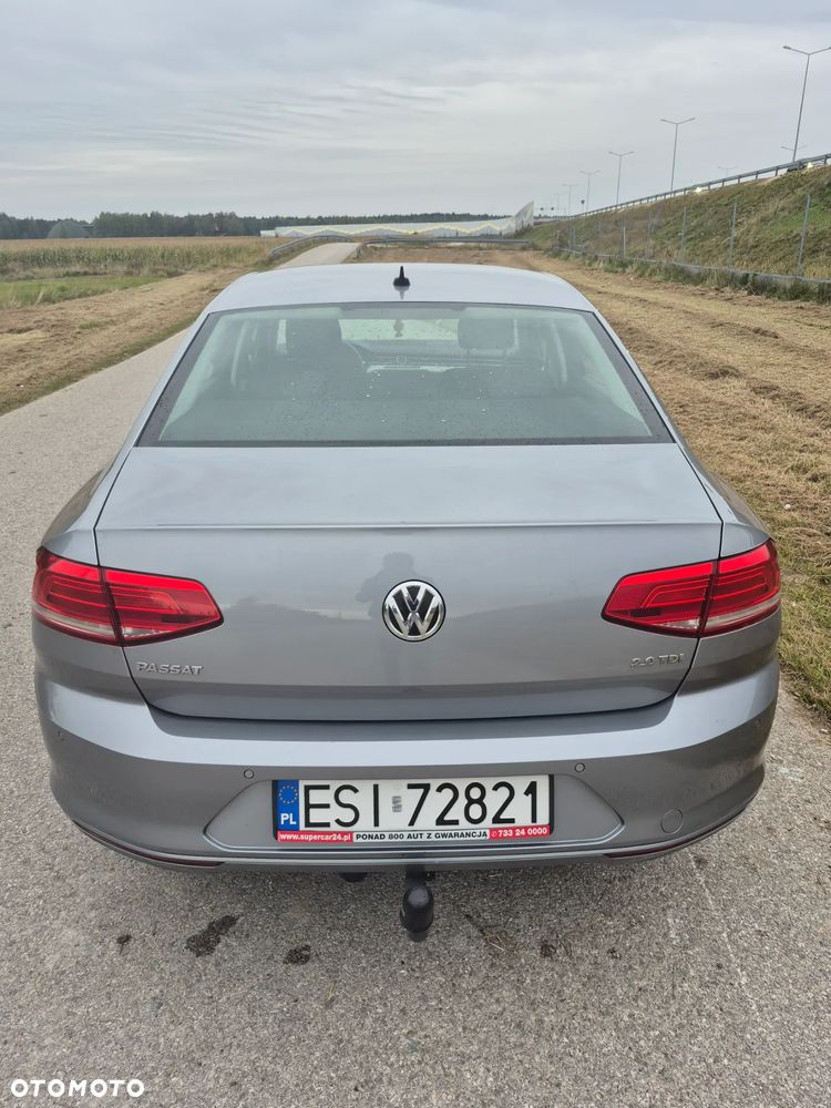 Volkswagen Passat 2.0 TDI BMT Trendline - 5