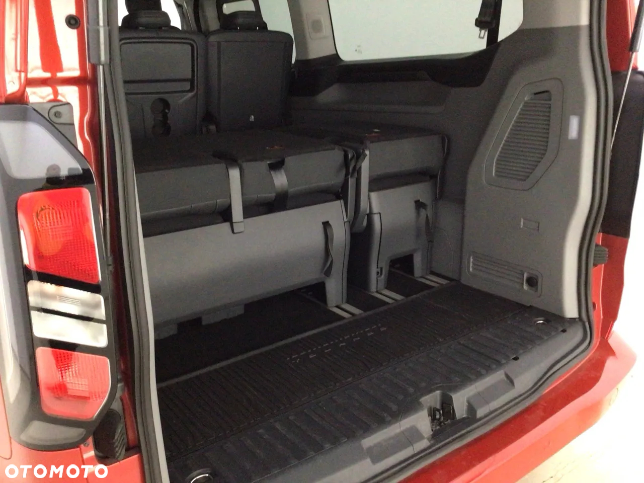 Ford Tourneo Custom 320 L2H1 4x4 Autm TitaniumX - 8