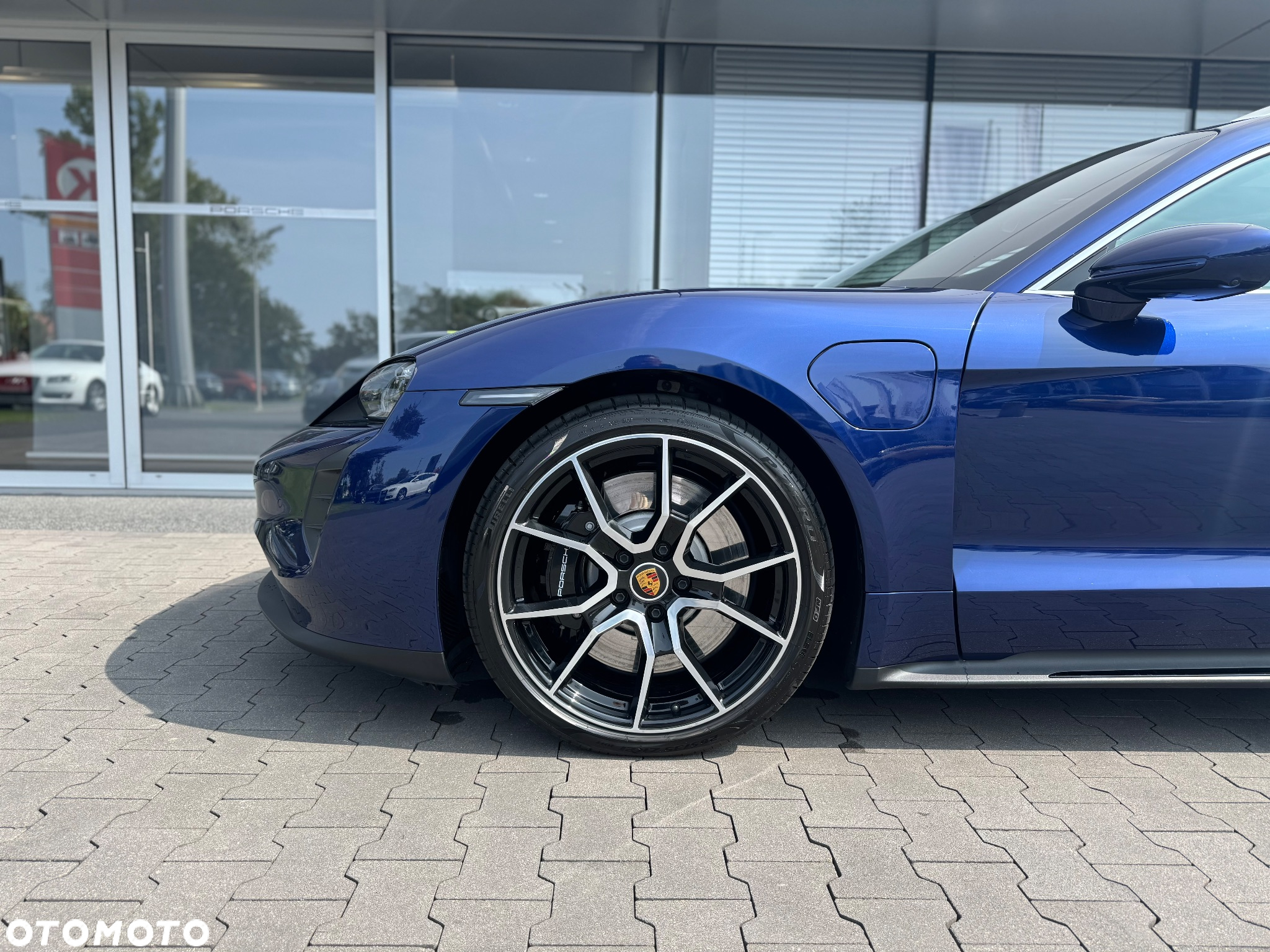 Porsche Taycan 4S Sport Turismo Performance Plus - 12