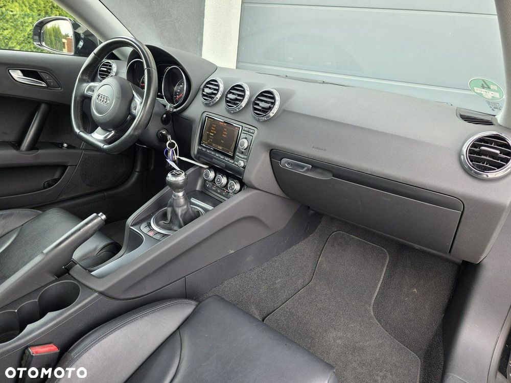 Audi TT Coupé - 14