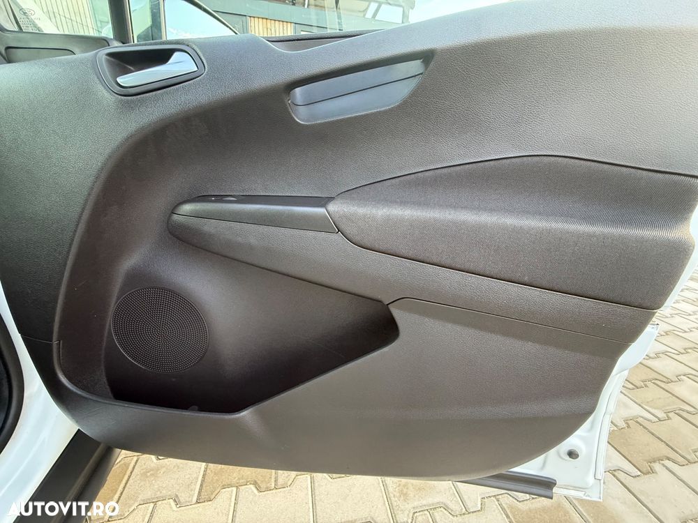 Ford TRANSIT-COURIER - 20