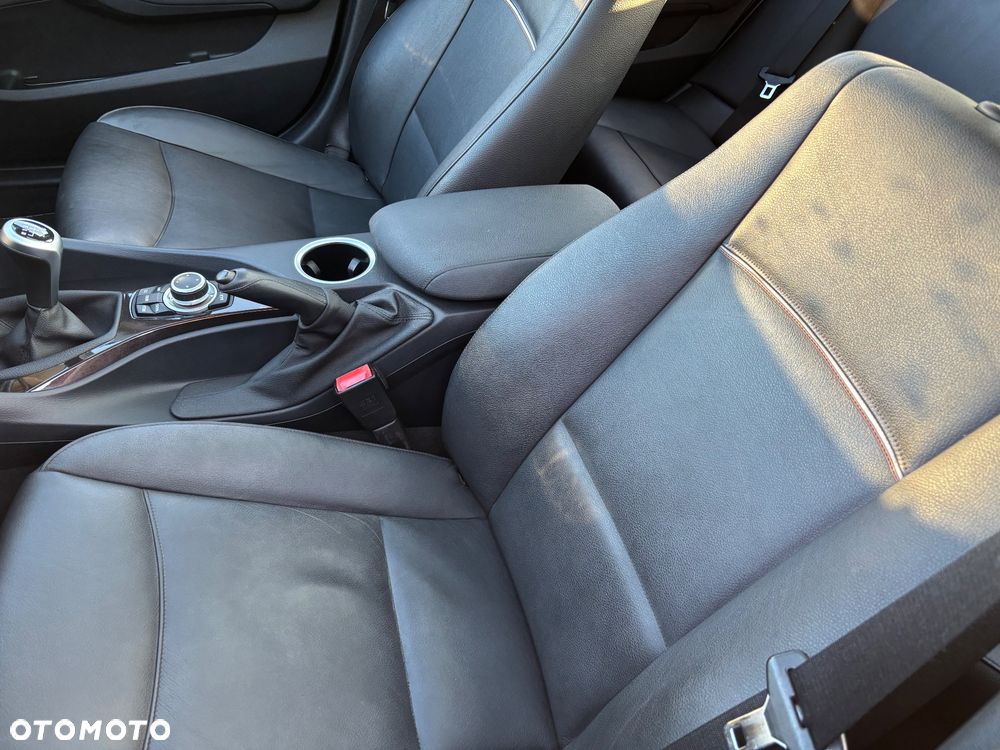 BMW X1 xDrive20d - 17