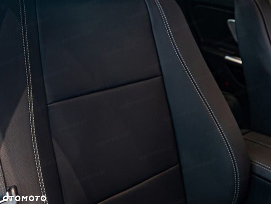 Mercedes-Benz CLA - 11