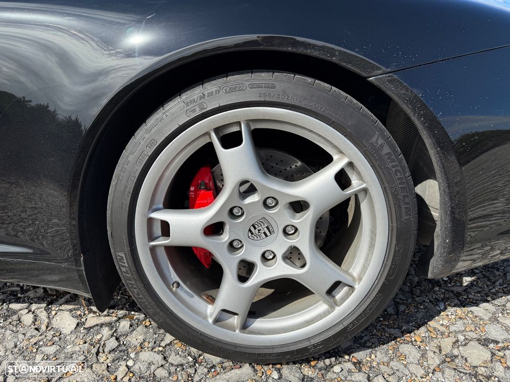 Porsche 911 (997) Carrera S - 8