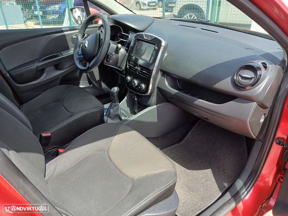 Renault Clio 0.9 TCE Dynamique S - 23