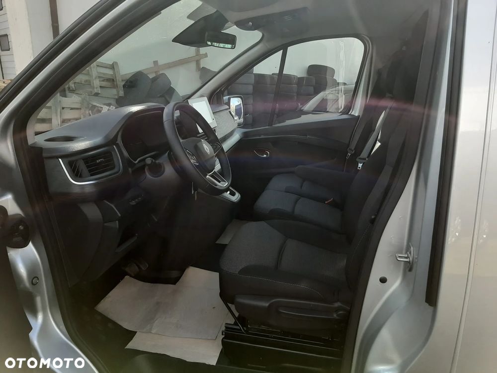 Renault Trafic 2.0 dCi EDC - 35
