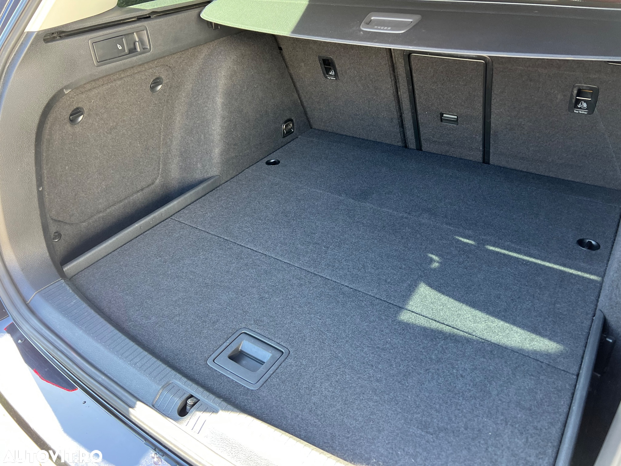 Volkswagen Golf 2.0 TDI DSG BMT Highline - 14