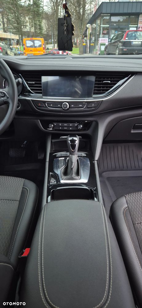 Opel Insignia 1.5 T Elite S&S - 9