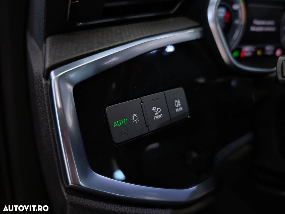 AUDI Q3 2021 — imagine 13