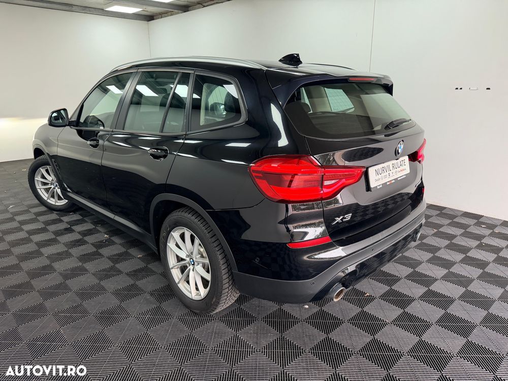 BMW X3 xDrive20i AT - 7