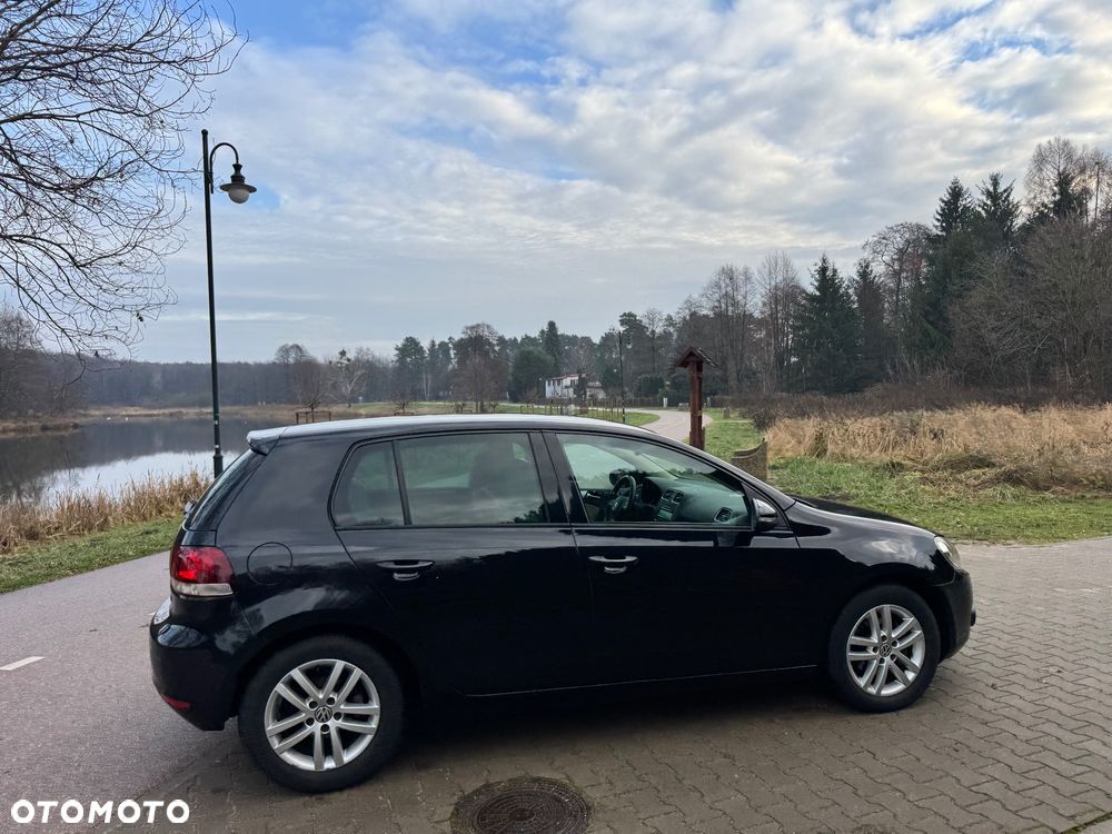 Volkswagen Golf 1.4 TSI Highline DSG - 25