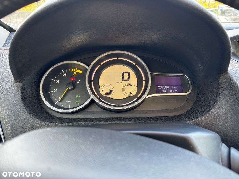 Renault Megane - 12
