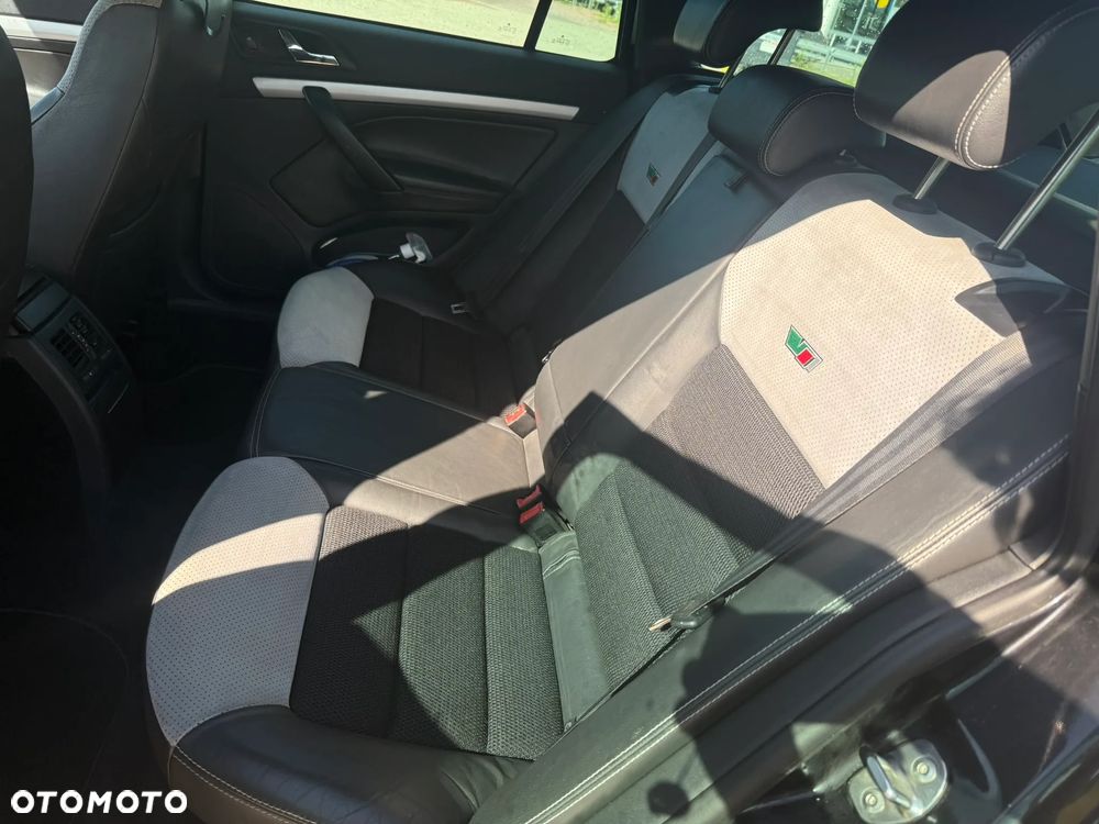 Skoda Octavia 2.0 TDI RS - 5