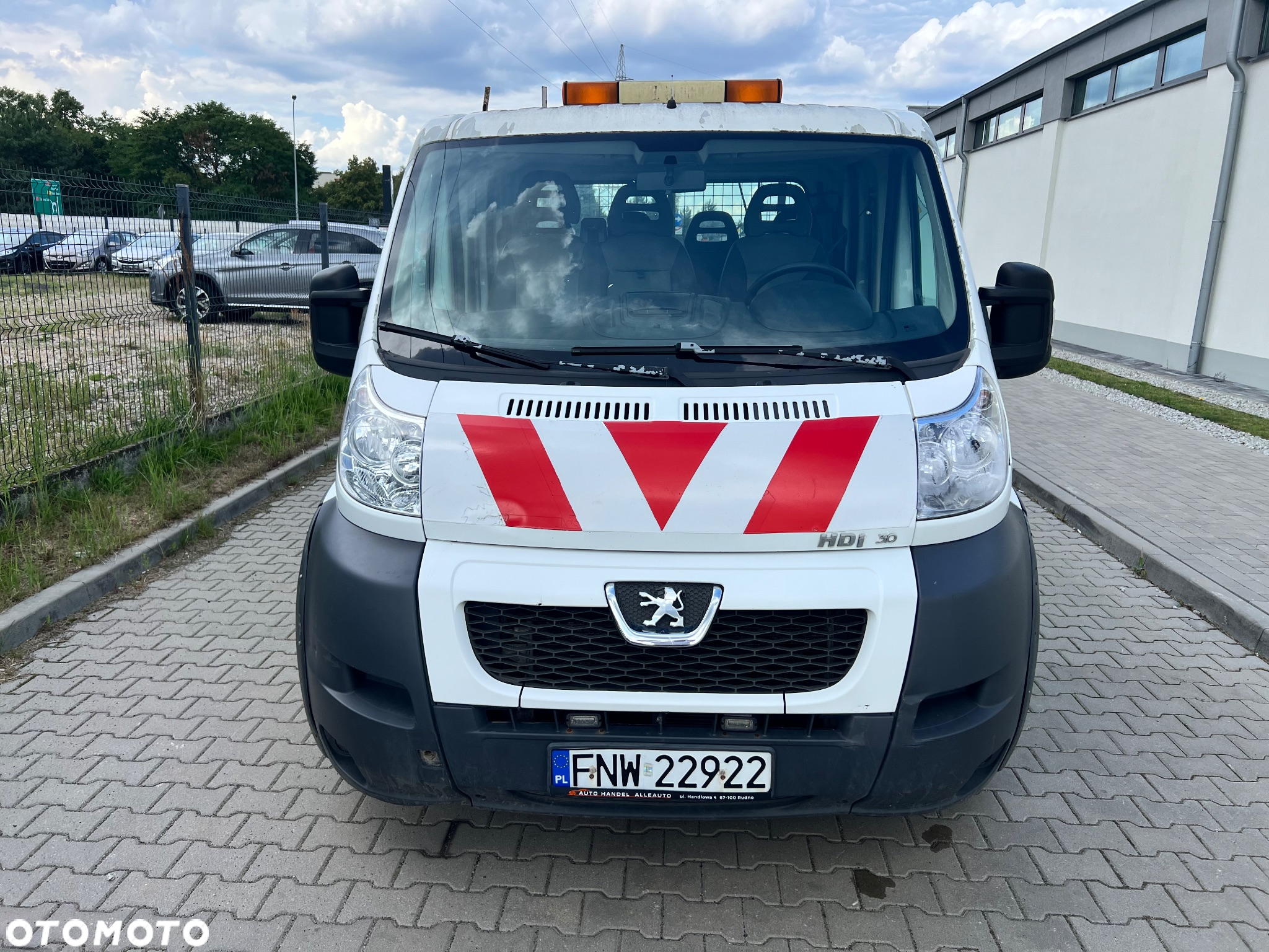 Peugeot Boxer Doka 7 Osób 3.0 HDI 177KM - 5