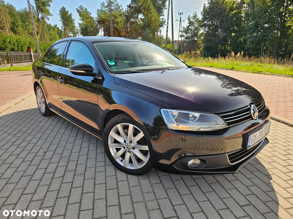 Volkswagen Jetta 1.4 TSI Comfortline - 3