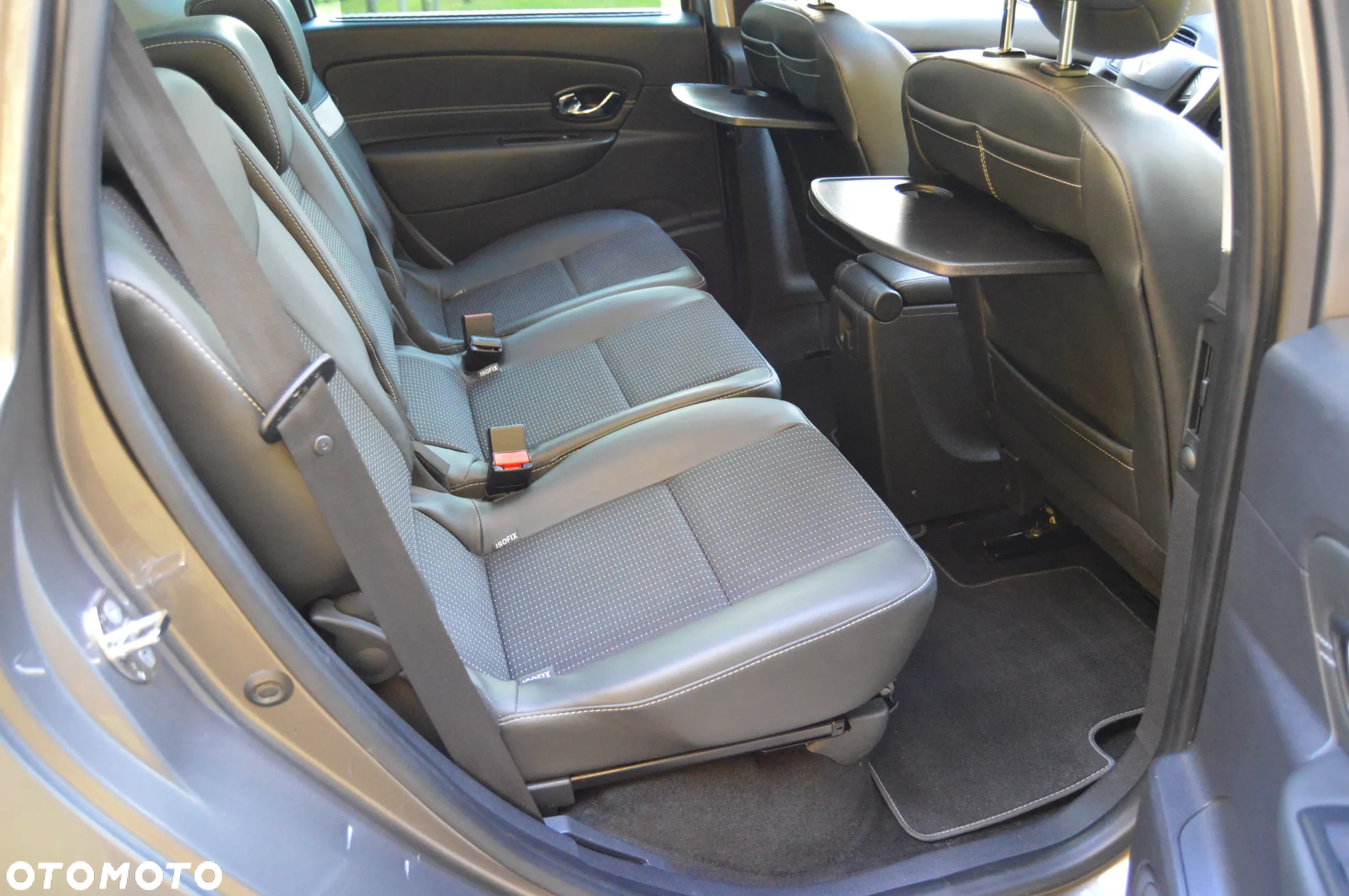Renault Scenic 1.2 TCe Energy Limited EU6 - 32