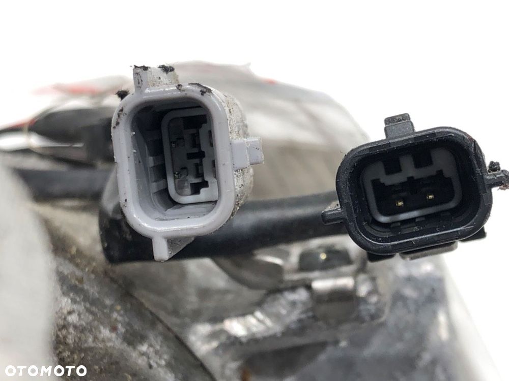 SPRĘŻARKA KLIMATYZACJI  RENAULT CAPTUR II 2020 - 2022 TCe 140 (HFN0) 103 kW [140 KM] benzyna 2020 - 4