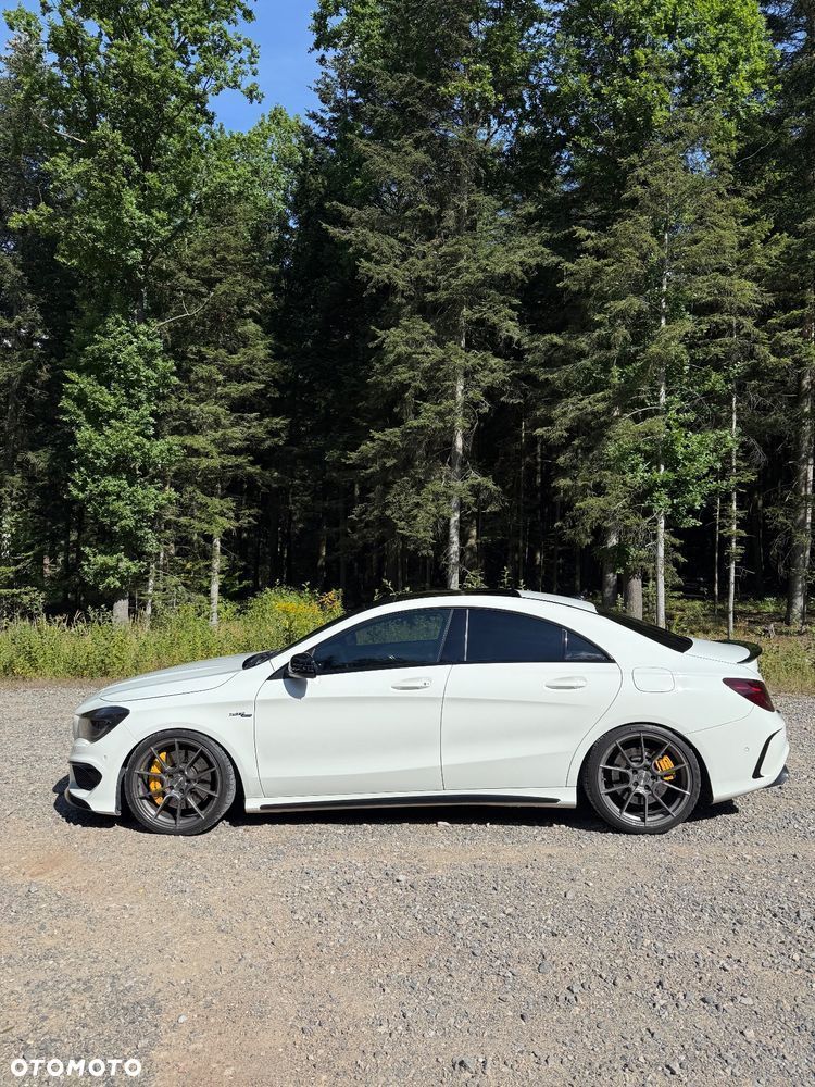 Mercedes-Benz CLA - 2