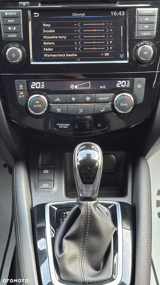Nissan Qashqai 1.3 DIG-T N-Connecta DCT - 16