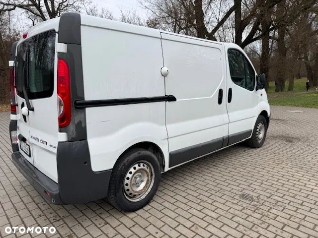 Opel Vivaro - 5