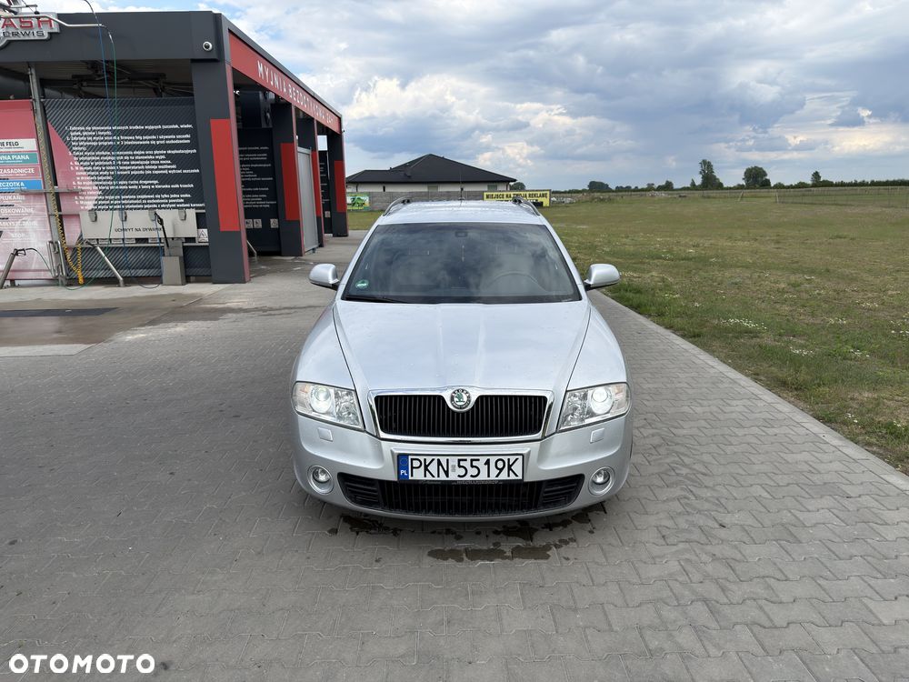 Skoda Octavia - 2