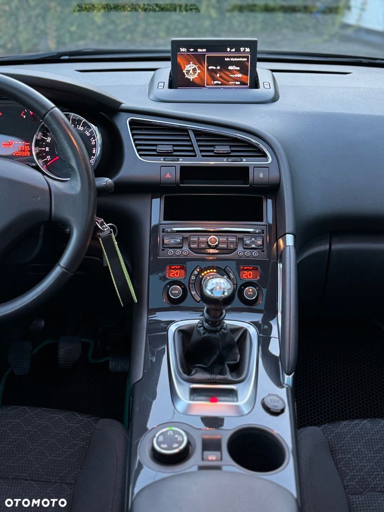 Peugeot 3008 2.0 HDi Premium - 13