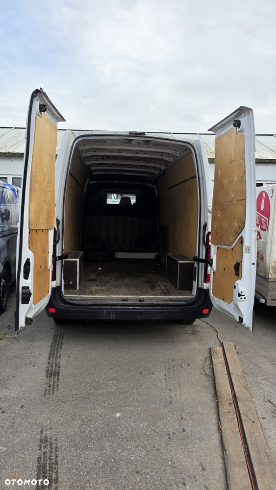 Renault Master - 11