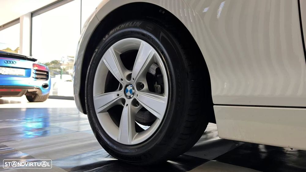 BMW 116 d EfficientDynamics Edition - 6