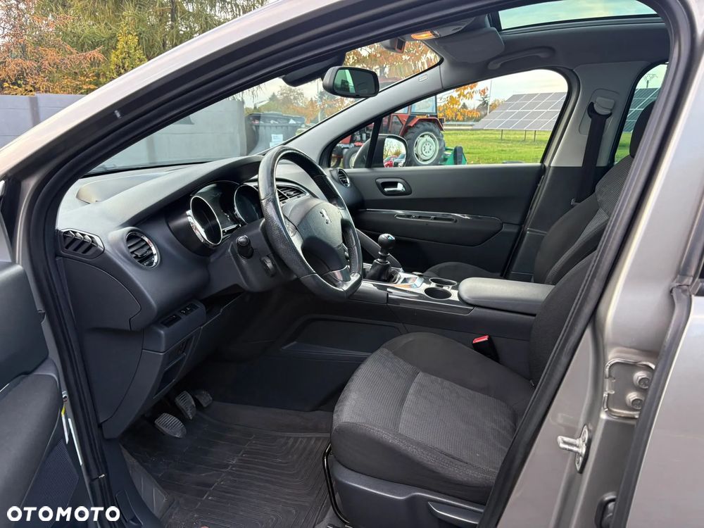 Peugeot 3008 1.6 HDi Premium - 7