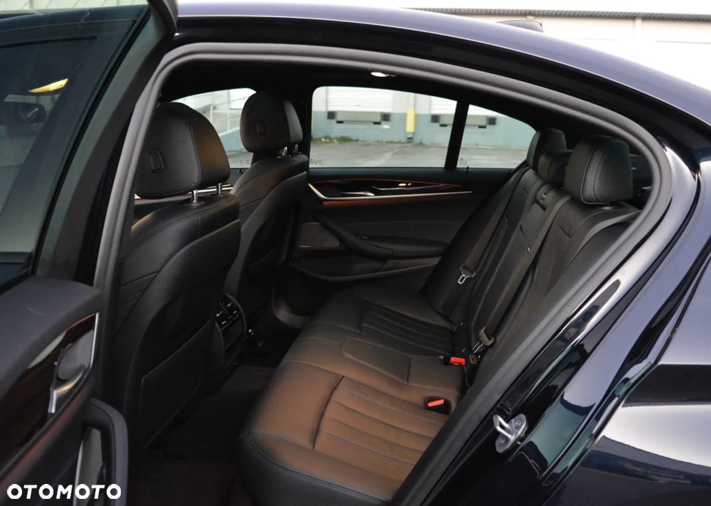 BMW Seria 5 530i GPF M Sport sport - 29