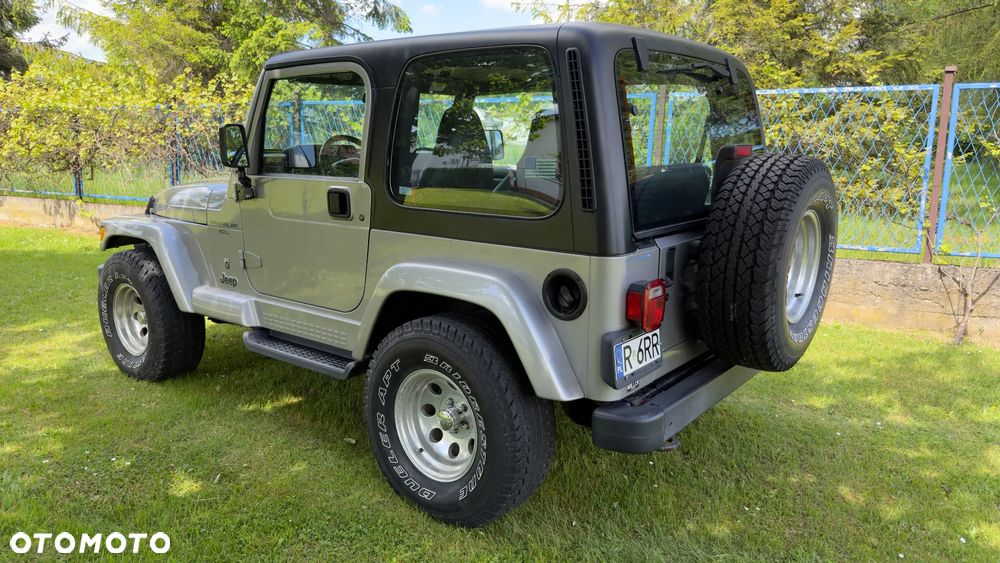 Jeep Wrangler 4.0 - 2