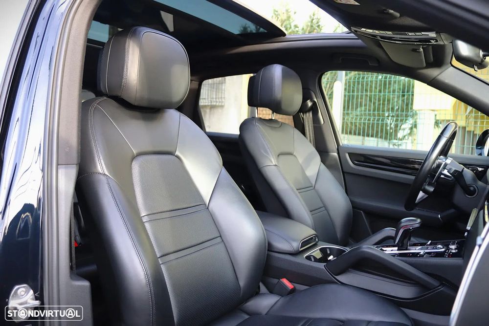 Porsche Cayenne E-Hybrid - 46