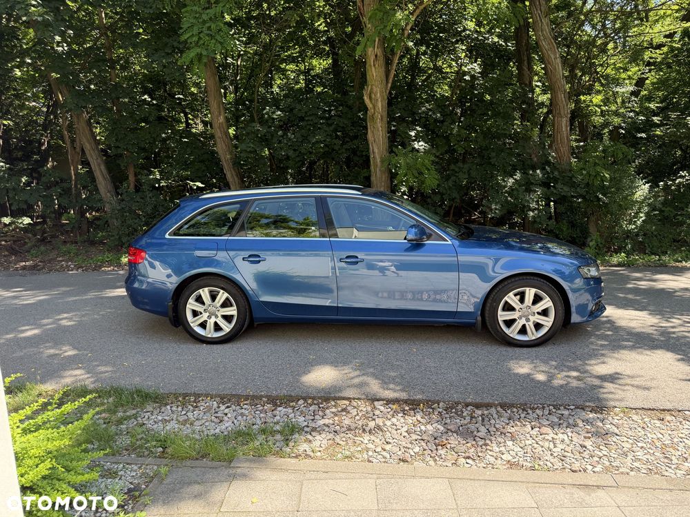 Audi A4 Avant 2.0 TDI - 12