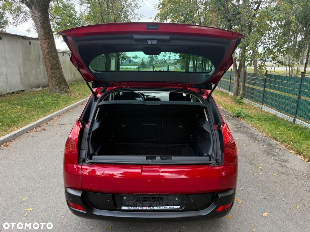 Peugeot 3008 155 THP Allure - 11