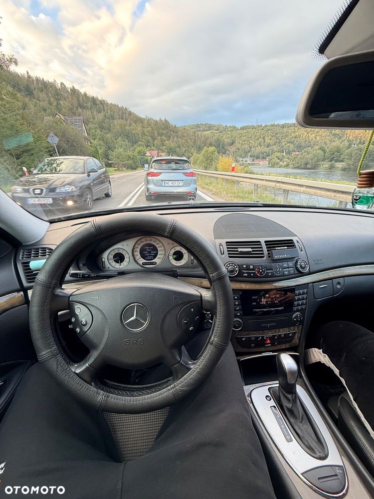 Mercedes-Benz Klasa E - 11