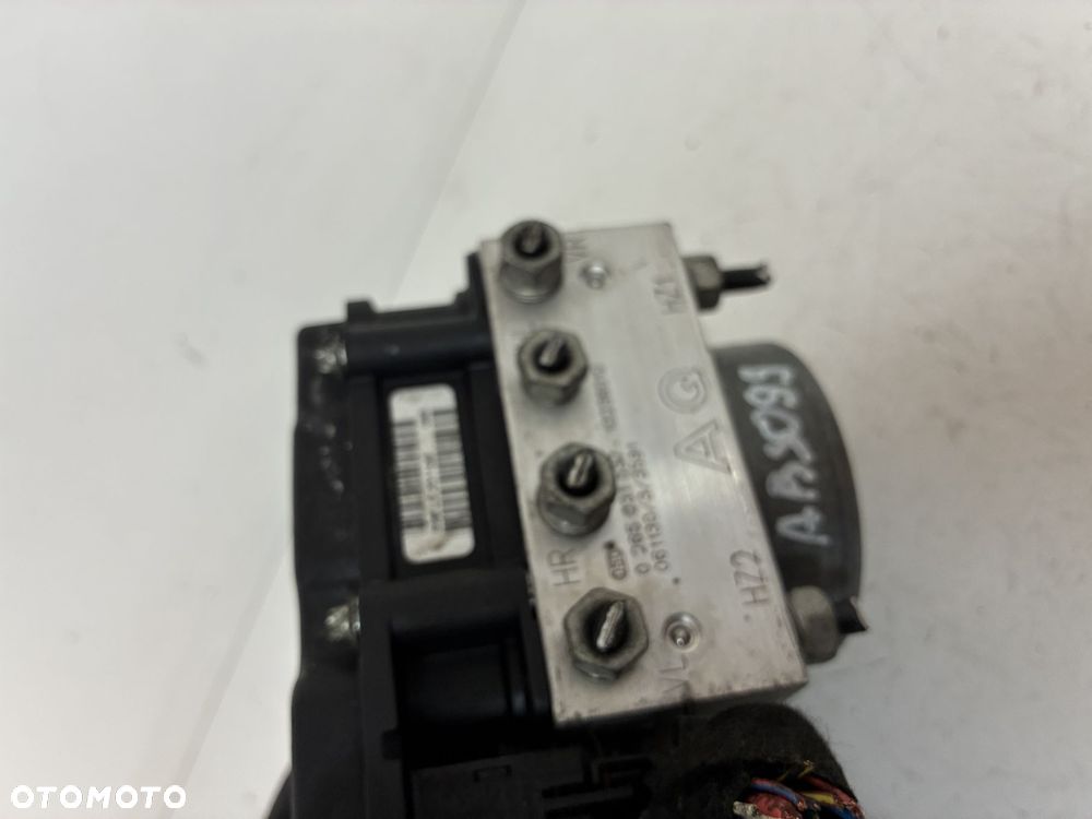 OPEL CORSA D POMPA STEROWNIK ABS  13236012 - 4