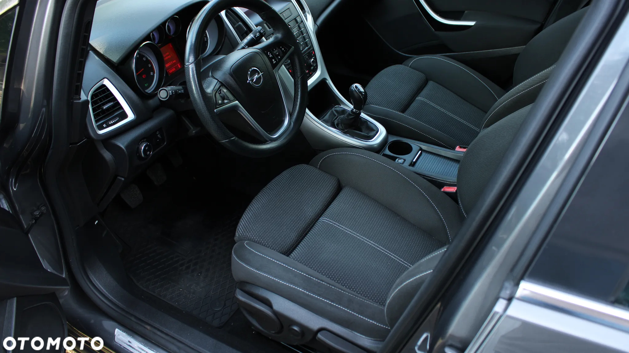 Opel Astra 1.6 Cosmo - 23