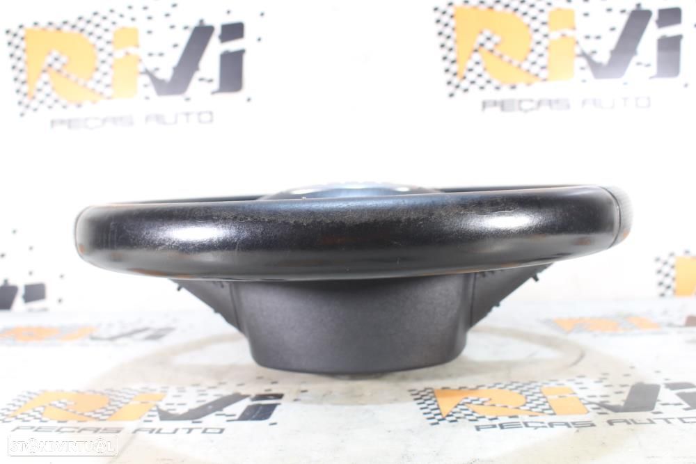 Volante Audi A6 (4F2, C6)  Volante Audi A3 8P / A4 B6 B7 B8 / A5 8T / - 5