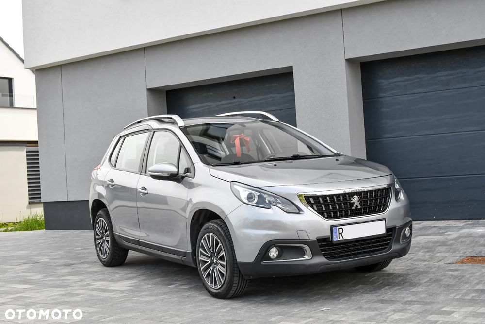 Peugeot 2008 1.2 Pure Tech Active - 2