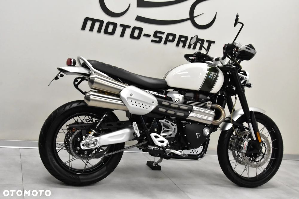 Triumph Scrambler - 10